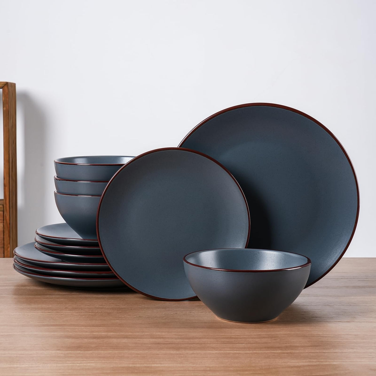 Famiware Venus Plates and Bowls Sets, 12pcs Stoneware Dinnerware Set for 4