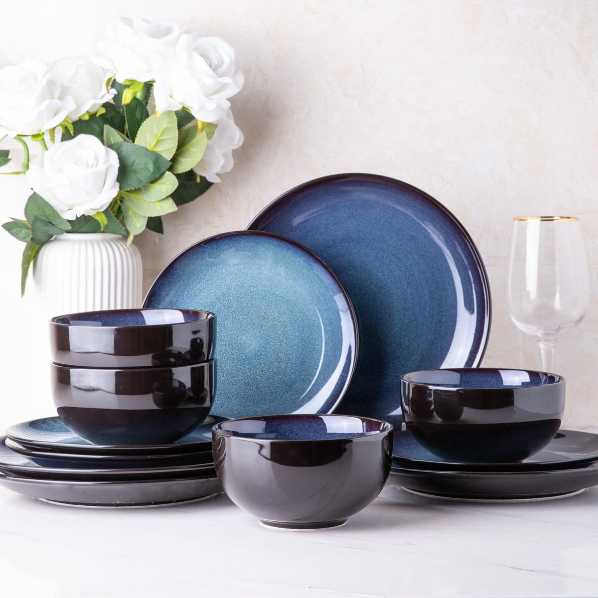 LeRatio Ceramic Dinnerware Sets for 8,24Pcs Porcelain Plates and Bowls Set