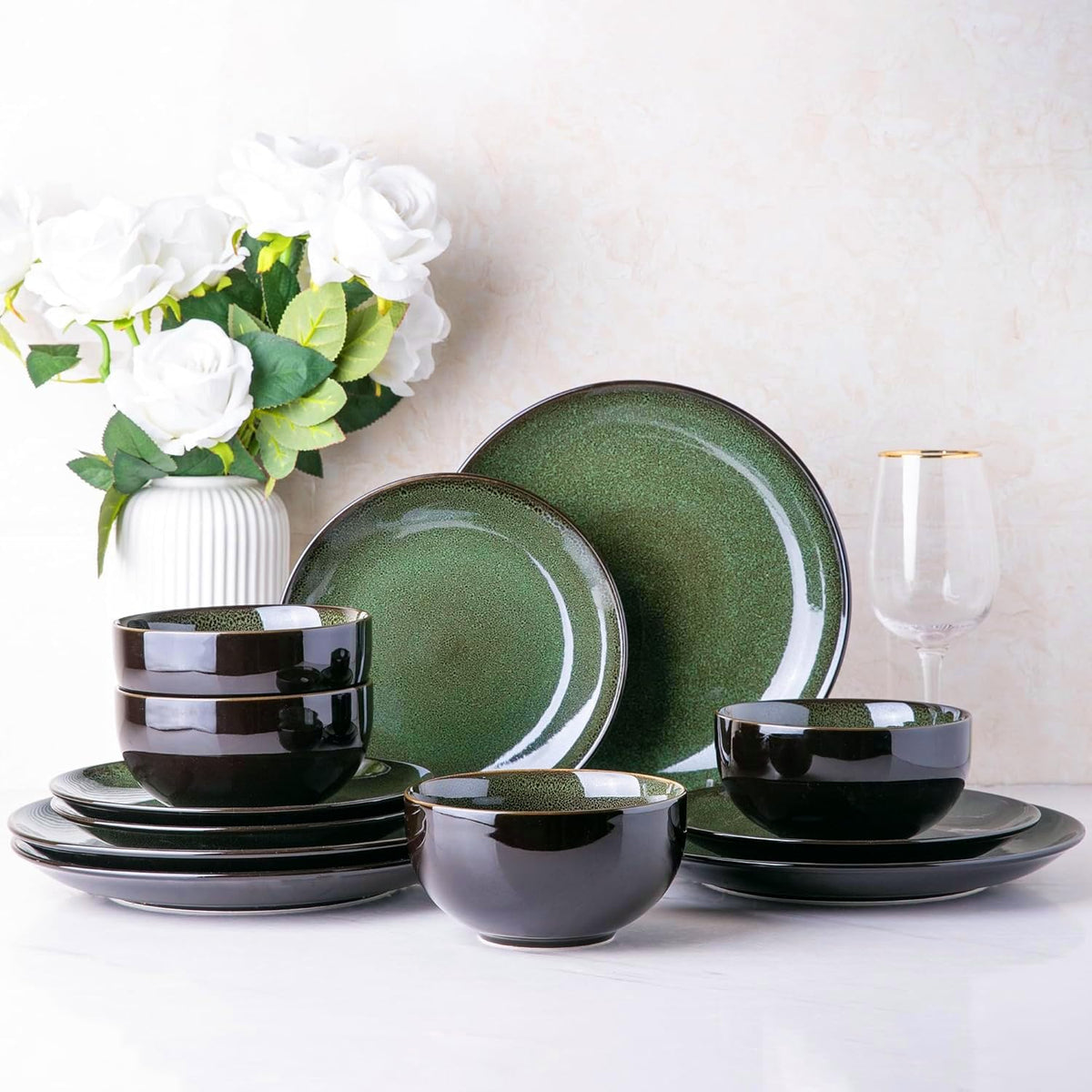 LeRatio Ceramic Dinnerware Sets for 8,24Pcs Porcelain Plates and Bowls Set