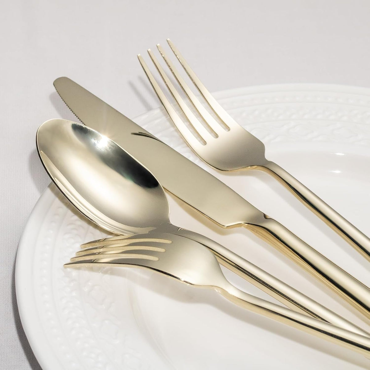 Alata Potter Champagne Gold 20-Piece Forged Silverware Set, Service for 4, Stainless Steel Flatware Set, Modern Design with Mirror Finish, Ideal for Home, Kitchen, Party, Camping