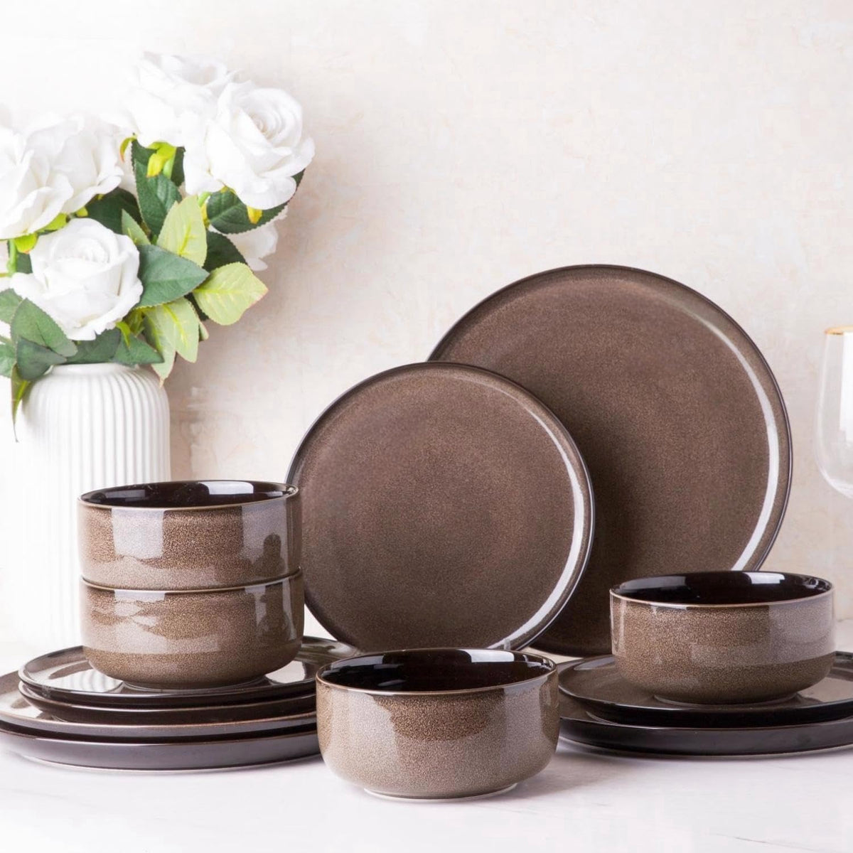 LeRatio Ceramic Dinnerware Sets for 4,12Pcs Porcelain Plates and Bowls Set
