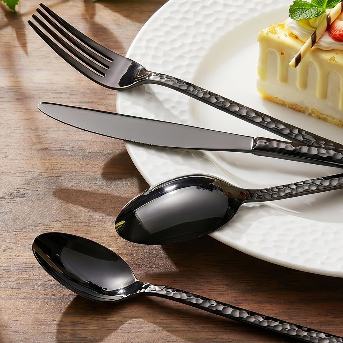 20 Piece Black Silverware Set,18/10 Stainless Steel Hammered Flatware for 4