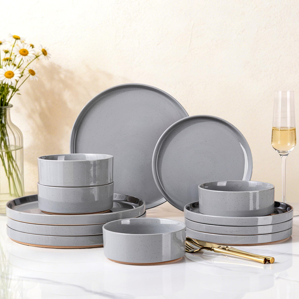 AmorArc Stoneware Dinnerware Sets for 4,12Pcs Plates and Bowls Set