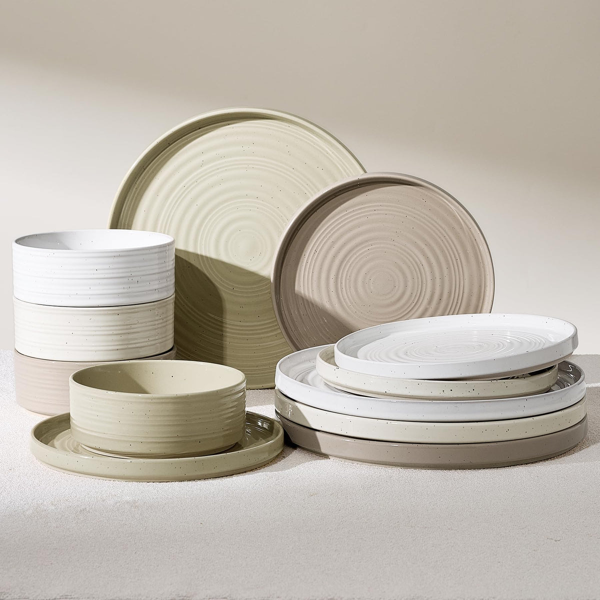 Stoneware Dinnerware Sets for 4, Reactive Glaze Plates & Bowls, Shell Beige