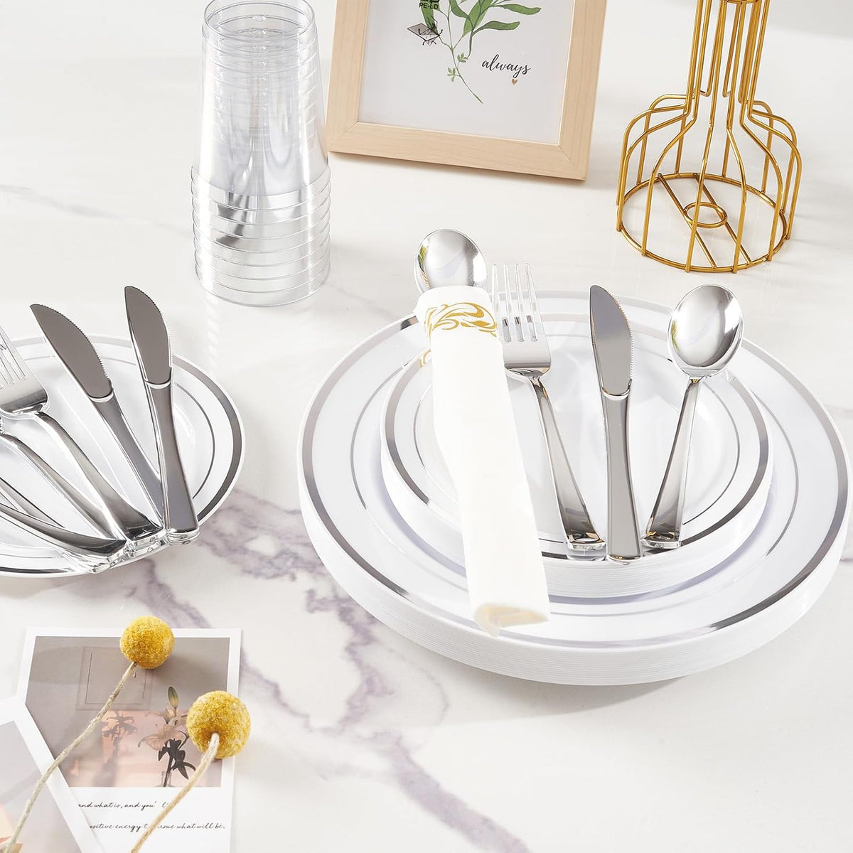 Fijinhom 175PCS Plastic Plates for 25 Guests, Silver Disposable Plates