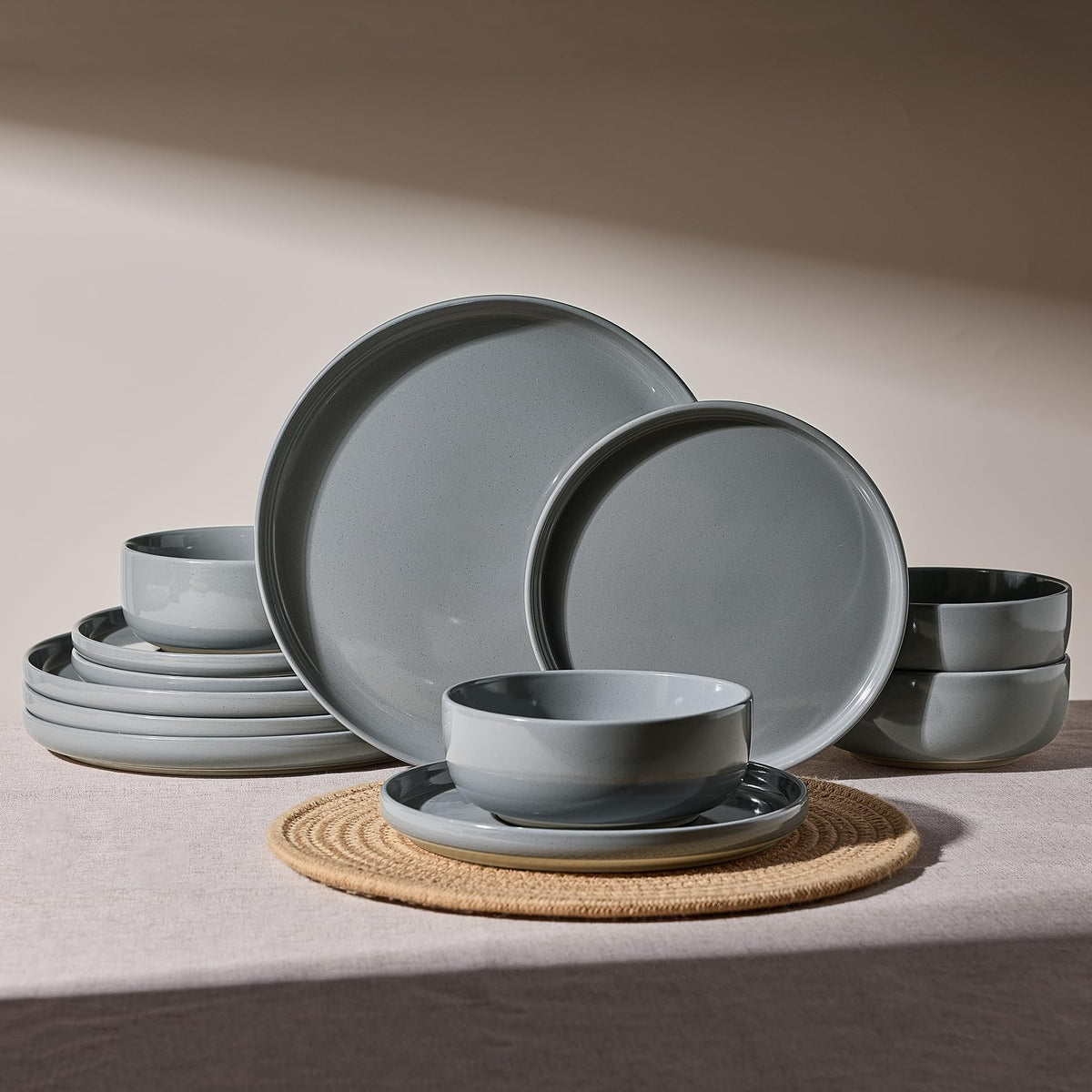 Famiware Milkyway 12-Piece Stoneware Dinnerware Set, White