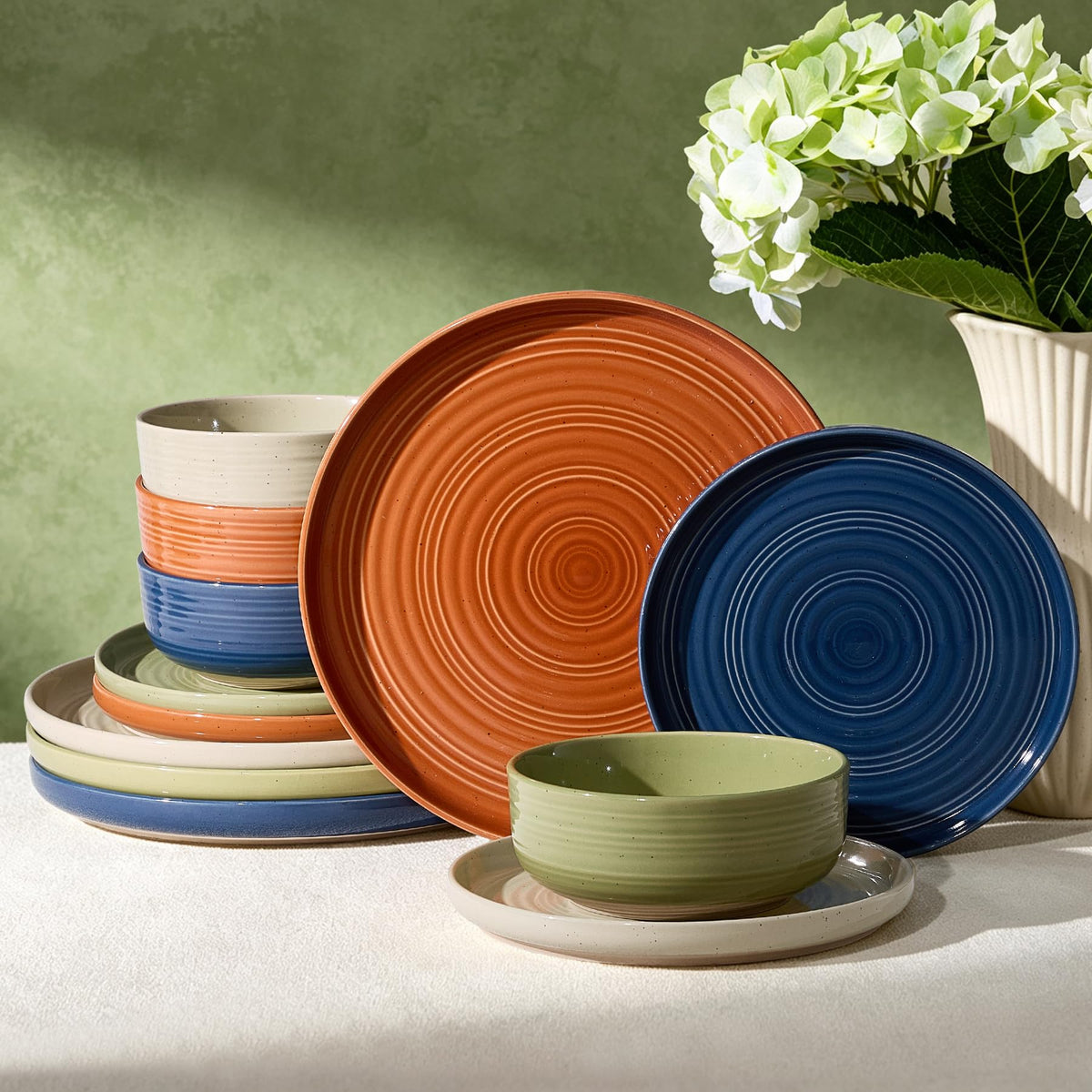 Stoneware Dinnerware Sets for 6, Plates and Bowls, Brown