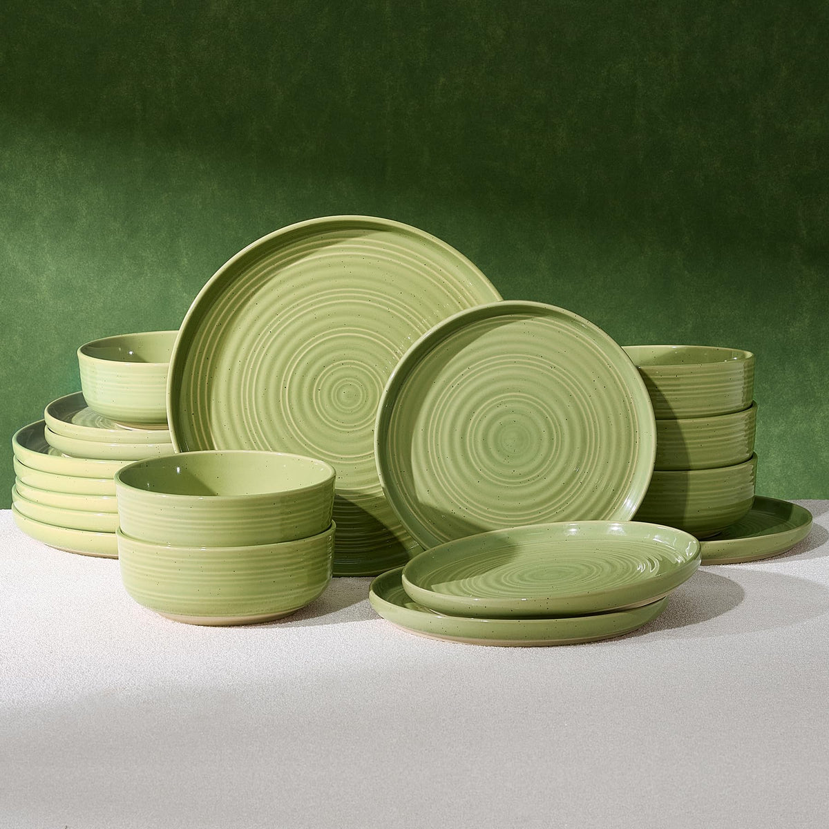 Stoneware Dinnerware Sets for 6, Plates and Bowls, Brown