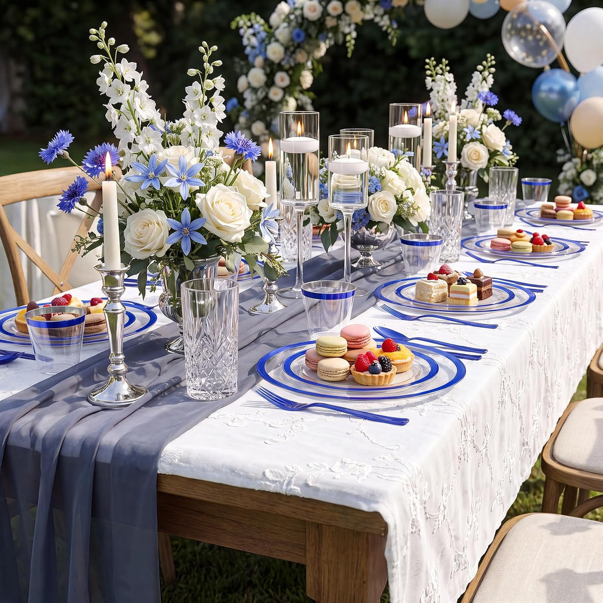 I00000 700Pcs Dark Blue Plastic Dinnerware Set ,Clear Plates for 100 Guests