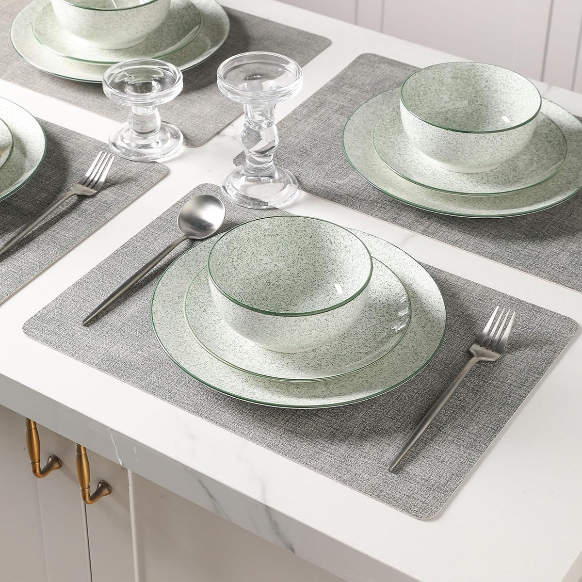 Sweejar Dinnerware Set of 4,12 Piece Ceramic Plates and Bowls Set Green