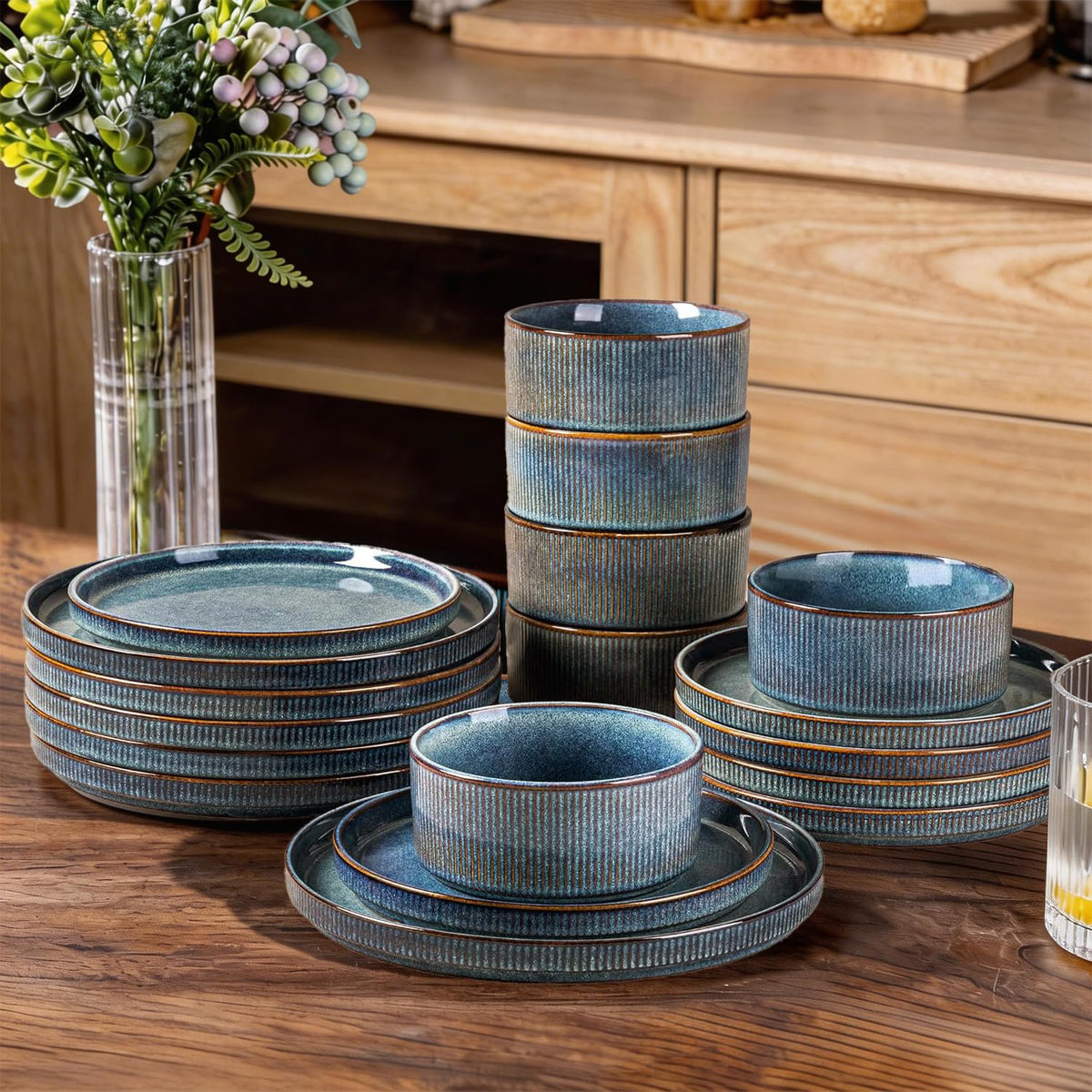 GBHOME Stoneware Dinnerware Sets for 4,12-Piece Plates and Bowls Set