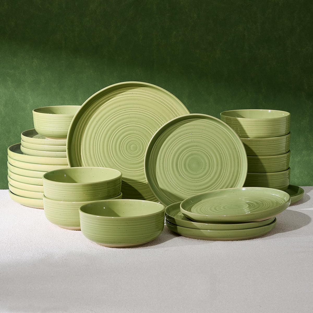 Stoneware Dinnerware Sets for 6, Plates and Bowls, Brown