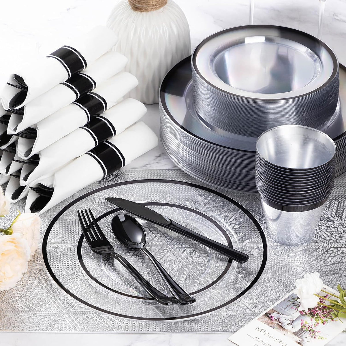 Goodluck 350 Pcs Clear Plastic Plates with Black Rim, Plastic Dinnerware