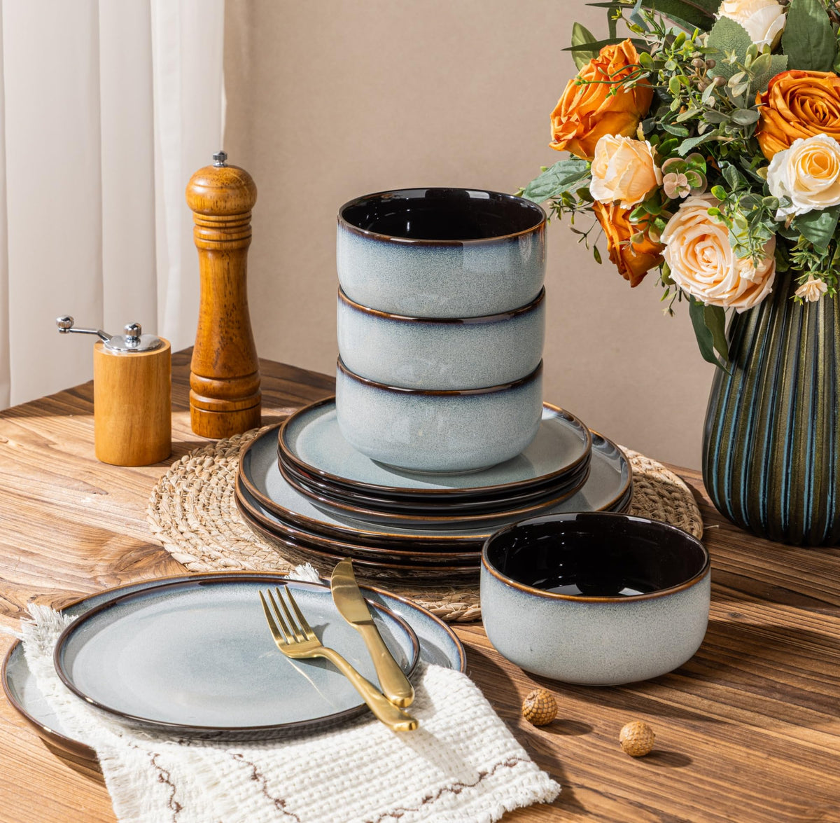 LeRatio Ceramic Dinnerware Sets for 4,12Pcs Porcelain Plates and Bowls Set