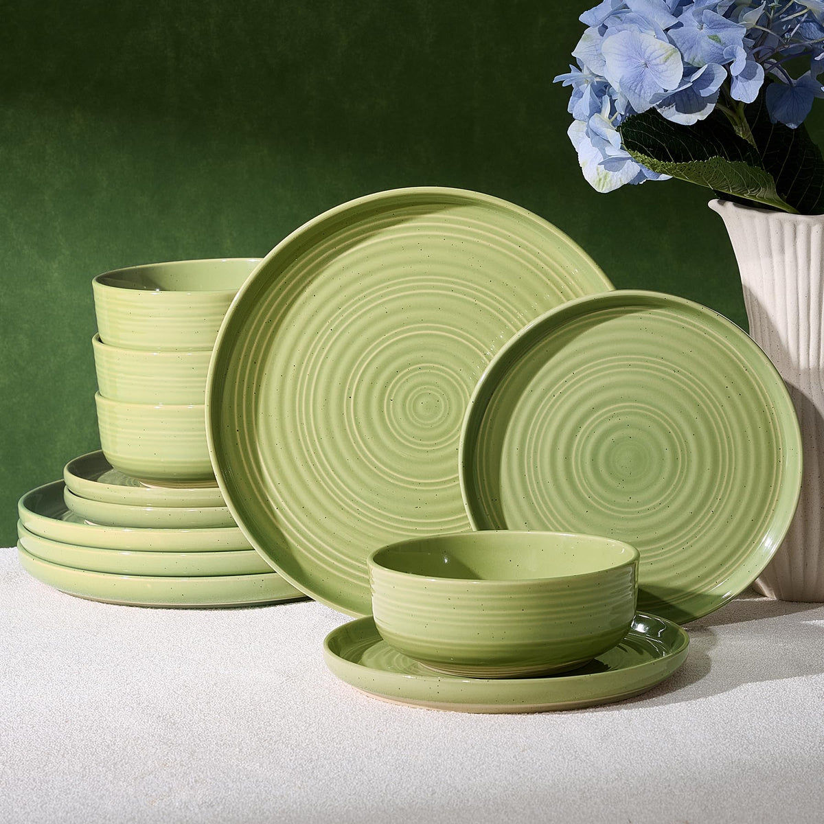 Stoneware Dinnerware Sets for 6, Plates and Bowls, Brown