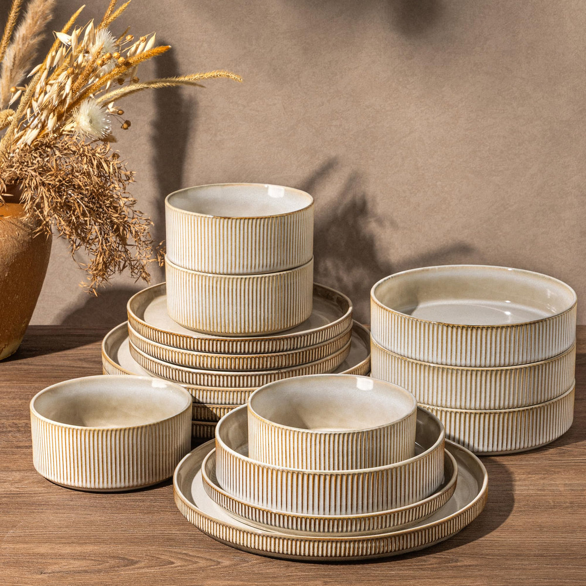GBHOME Stoneware Dinnerware Sets for 4,12-Piece Plates and Bowls Set