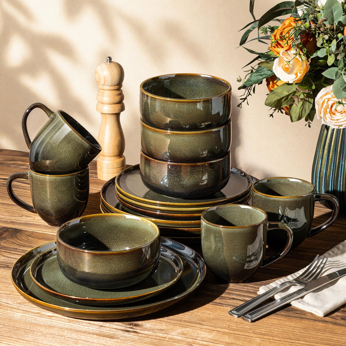 TheTerra Ceramic Dinnerware Set for 4, 12-Piece Plates and Bowls Set