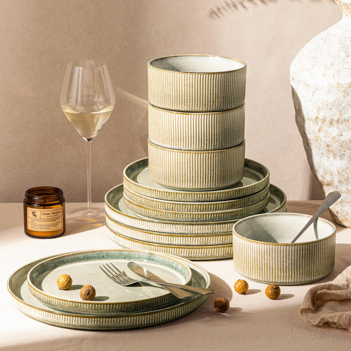 GBHOME Stoneware Dinnerware Sets for 4,12-Piece Plates and Bowls Set
