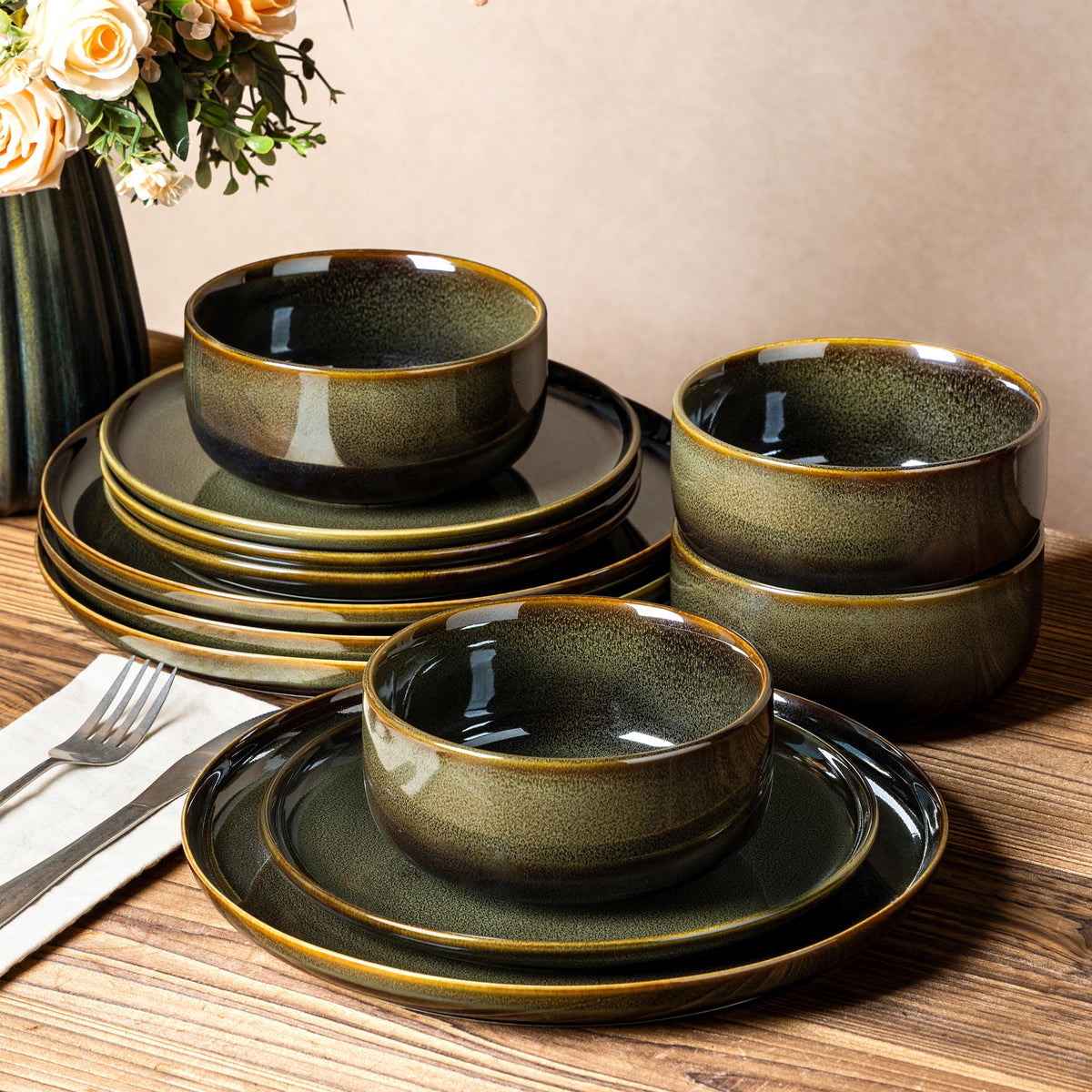 TheTerra Ceramic Dinnerware Set for 4, 12-Piece Plates and Bowls Set