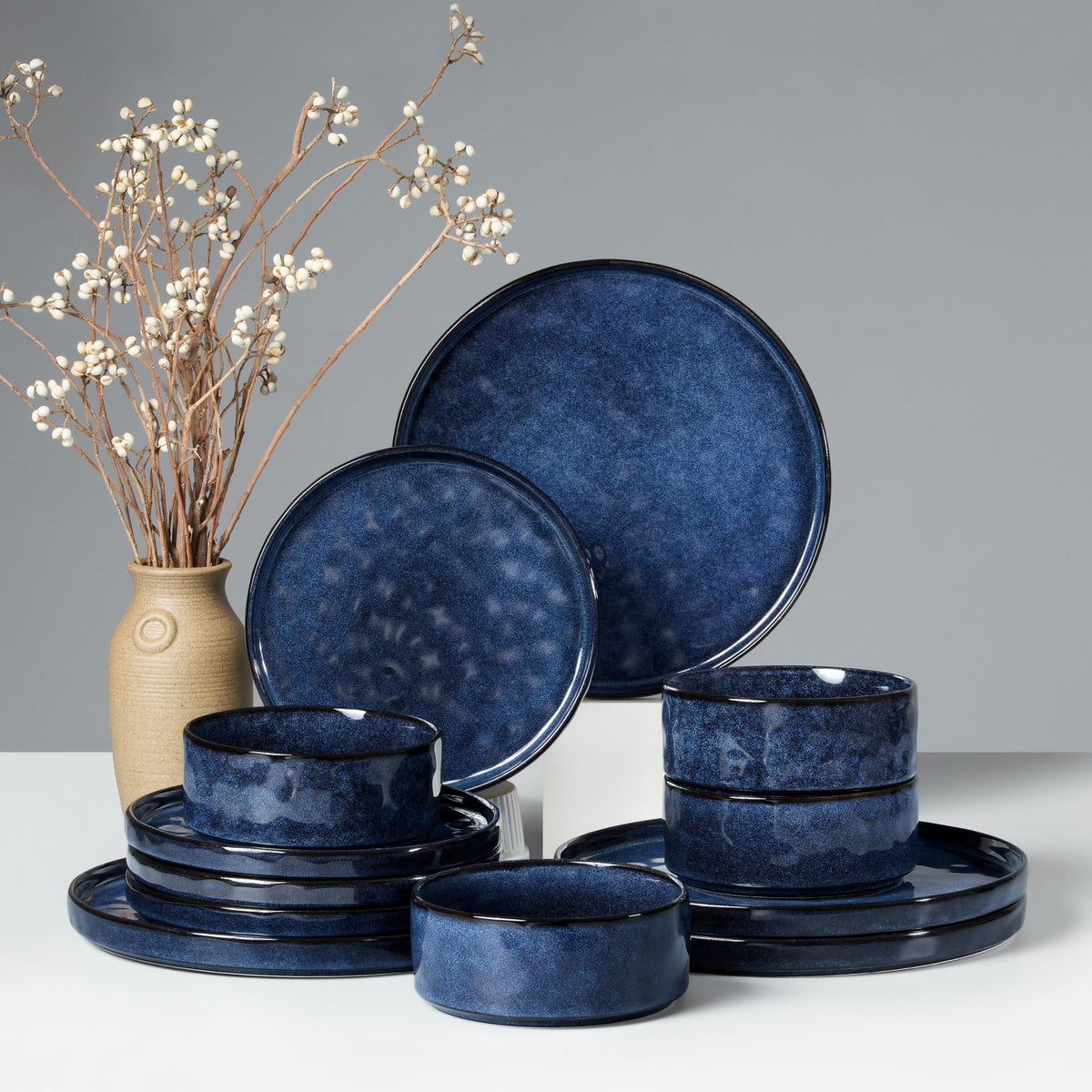 HaWare Dinnerware Sets, 12-Piece Plates and Bowls Set, Speckled White
