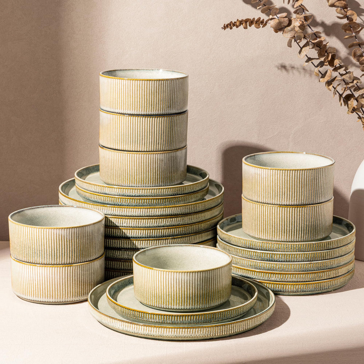 GBHOME Stoneware Dinnerware Sets for 4,12-Piece Plates and Bowls Set